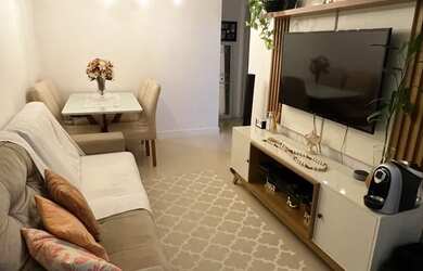 Imagem: A casa em condomínio possui 3 Dormitórios, 2 Banheiros, 2