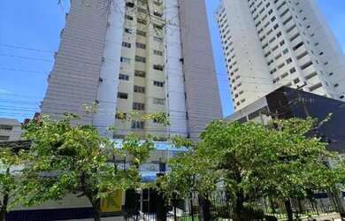 Imagem: O apartamento possui 1 Dormitório, 1 Banheiro, 1 Vaga na garagem