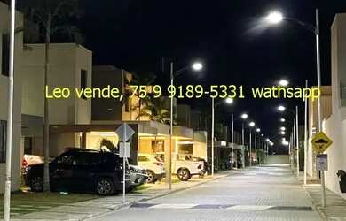 Imagem: A casa em condomínio possui 4 Dormitórios, 2 Banheiros e 2