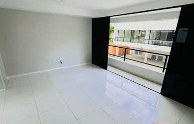 Imagem: A casa em condomínio possui 2 Dormitórios, 3 Banheiros, 2