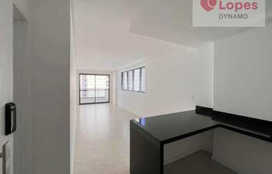 Imagem: O apartamento possui 3 Dormitórios, 3 Banheiros, 2 Vagas na