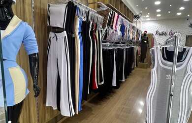 Imagem 11: Loja de roupas feminina