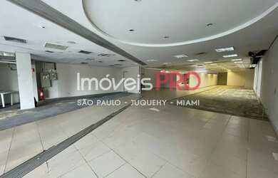 Imagem: O depósito possui 565m² de Área e está localizado em Santana