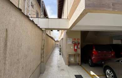 Imagem 3: Casa Sobreposta Apartamento com 2 dormitórios