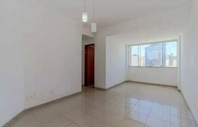 Imagem: O apartamento possui 3 Dormitórios, 2 Banheiros, 2 Vagas na