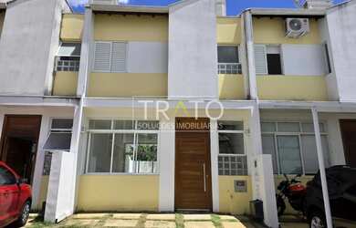 Imagem: A casa em condomínio possui 3 Dormitórios, 3 Banheiros, 2