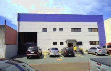 Imagem: O depósito possui 450m² de Área e está localizado em Vila