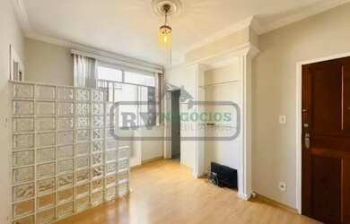 Imagem: O apartamento à venda possui 2 Dormitórios, 2 Banheiros, 1