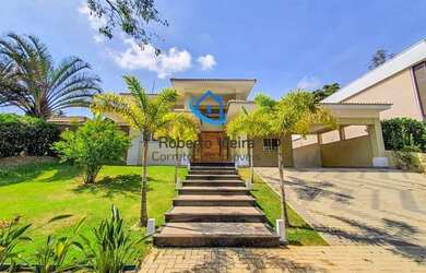 Imagem: A casa em condomínio possui 3 Dormitórios, 5 Banheiros, 3