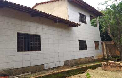 Imagem 16: Casa/Sobrado, frente a BR-070, no Girassol GO