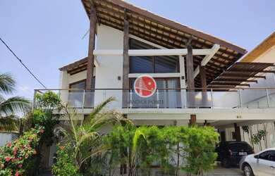 Imagem: A casa em condomínio à venda possui 4 Dormitórios, 4 Banheiros