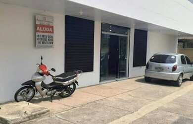 Imagem: O depósito possui 5 Vagas na garagem, 180m² de Área e está