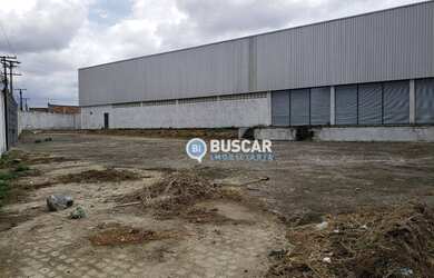 Imagem: O depósito possui 5 Vagas na garagem, 1.119m² de Área e