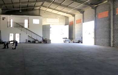 Imagem: O depósito possui 1000m² de Área e está localizado em Jardim