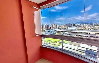 Imagem: O apartamento possui 3 Dormitórios, 2 Banheiros, 1 Vaga na