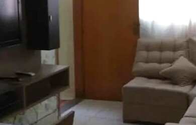 Imagem: O apartamento possui 2 Dormitórios, 1 Banheiro, 1 Vaga na garagem