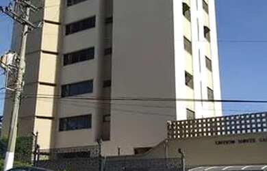 Imagem: O apartamento possui 4 Dormitórios, 3 Banheiros, 3 Vagas na