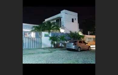 Imagem: Aluguel mensal suíte. Em ponta negra