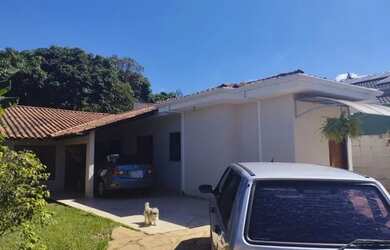 Imagem: A casa em condomínio possui 3 Dormitórios, 2 Banheiros, 3