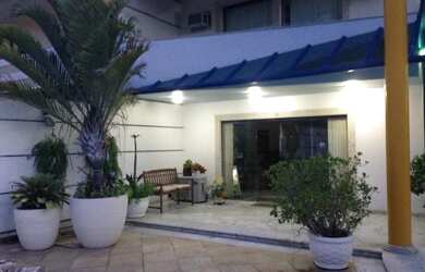 Imagem 5: JARDIM MARAPENDI. Piscina, Área de serviço, 750m² de Áreae5 Vagas...