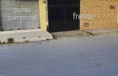 Imagem: A casa possui 4 Dormitórios, 3 Banheiros, 1 Vaga na garagem