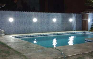 Imagem 16: Aluguel por temporada. Piscina, 3 Vagas na garageme2 Dormitórios