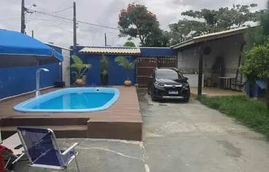 Imagem: A casa possui 2 Dormitórios, 1 Banheiro, 280m² de Área e