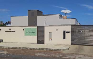 Imagem: A casa em condomínio possui 2 Dormitórios, 2 Banheiros, 1