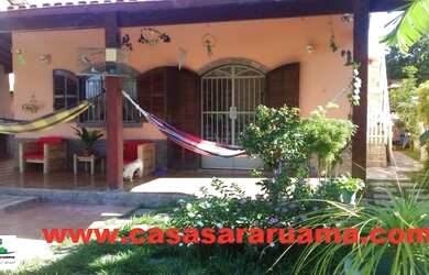 Imagem: A casa possui 5 Dormitórios, 4 Banheiros, 3 Vagas na garagem