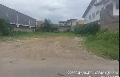 Imagem: O terreno possui 400m² de Área e está localizado em Monte