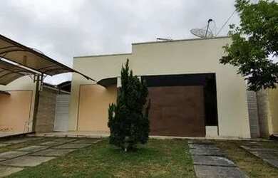 Imagem: A casa em condomínio possui 3 Dormitórios, 2 Banheiros, 2