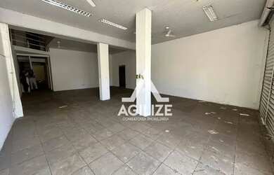 Imagem: O depósito possui 314m² de Área e está localizado em Centro