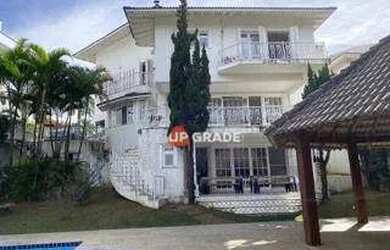 Imagem: A casa em condomínio possui 4 Dormitórios, 5 Banheiros, 5