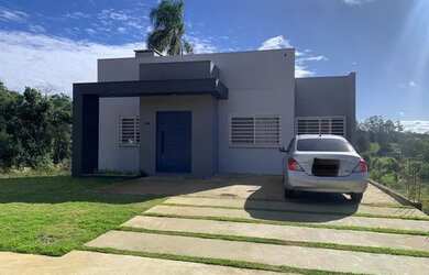 Imagem: A casa possui 3 Dormitórios, 3 Banheiros, 133m² de Área e