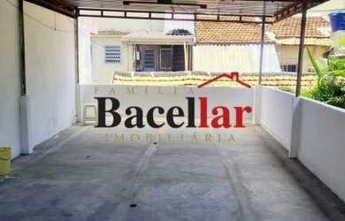 Imagem 11: DUAS CASAS REFORMADAS MARAVILHOSO QUINTAL PISCINA E CHURRASQUEIRA