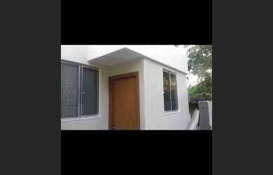 Imagem: O quarto para alugar e está localizado em Santa Teresa, Rio