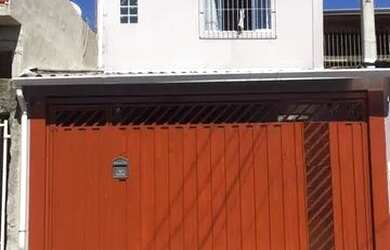 Imagem: A casa possui 2 Dormitórios, 2 Banheiros, 1 Vaga na garagem