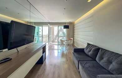 Imagem: O apartamento possui 2 Dormitórios, 2 Banheiros, 2 Vagas na