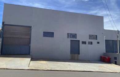 Imagem: O depósito possui 5 Vagas na garagem, 722m² de Área e está