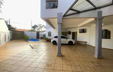 Imagem 3: SOBRADO COM PISCINA À VENDA NO JARDIM NOVA BARONEZA EM ARAPONGAS