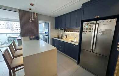 Imagem: O apartamento possui 4 Dormitórios, 5 Banheiros, 3 Vagas na