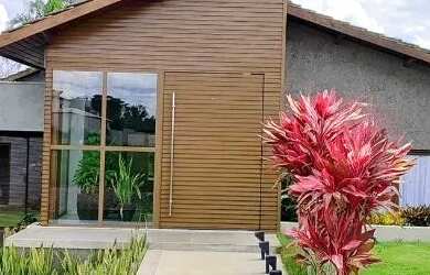 Imagem: A casa em condomínio possui 4 Dormitórios, 5 Banheiros, 4