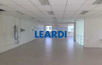 Imagem: O depósito possui 533m² de Área e está localizado em Vila