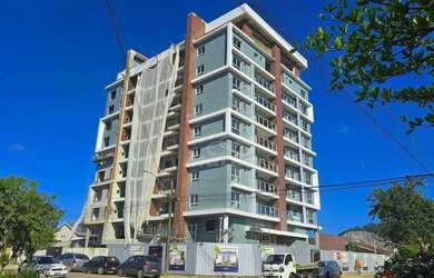 Imagem: O apartamento na cobertura possui 3 Dormitórios, 2 Banheiros