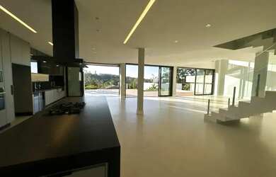 Imagem 12: Casa de Condomínio com 4 Quartos e 7 banheiros à Venda, 48 m² por R$...