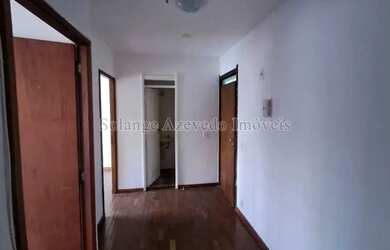 Imagem: O depósito possui 1 Vaga na garagem, 38m² de Área e está