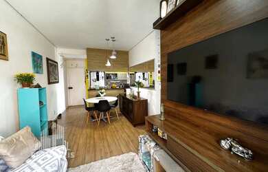 Imagem: O apartamento possui 3 Dormitórios, 2 Banheiros, 2 Vagas na