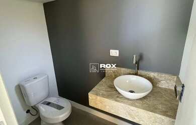 Imagem 6: Sobrado Triplex, frente de rua com 3 suítes para alugar por R$ 7.900/mês...