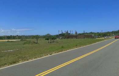 Imagem: O terreno possui 600m² de Área e está localizado em Porto