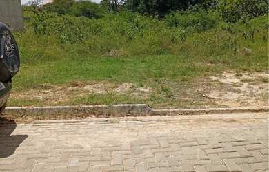 Imagem: O terreno à venda possui 175m² de Área e está localizado